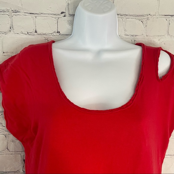 Charlotte Russe Red Top Large - Picture 2 of 8
